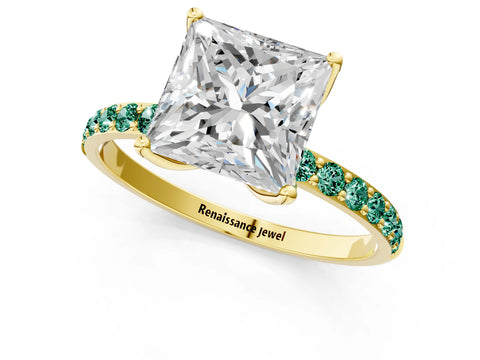 Yellow gold Princess Cut Diamond Solitaire Engagement Ring with Round with Green Sapphire side stone Pavé Band and Prong Setting_1