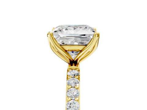 Yellow gold Princess Cut Diamond Solitaire Engagement Ring with Round with Moissanite side stone Pavé Band and Prong Setting_5