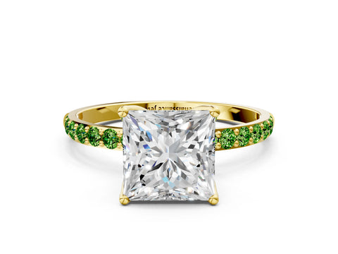 Yellow gold Princess Cut Diamond Solitaire Engagement Ring with Round with Peridot side stone Pavé Band and Prong Setting