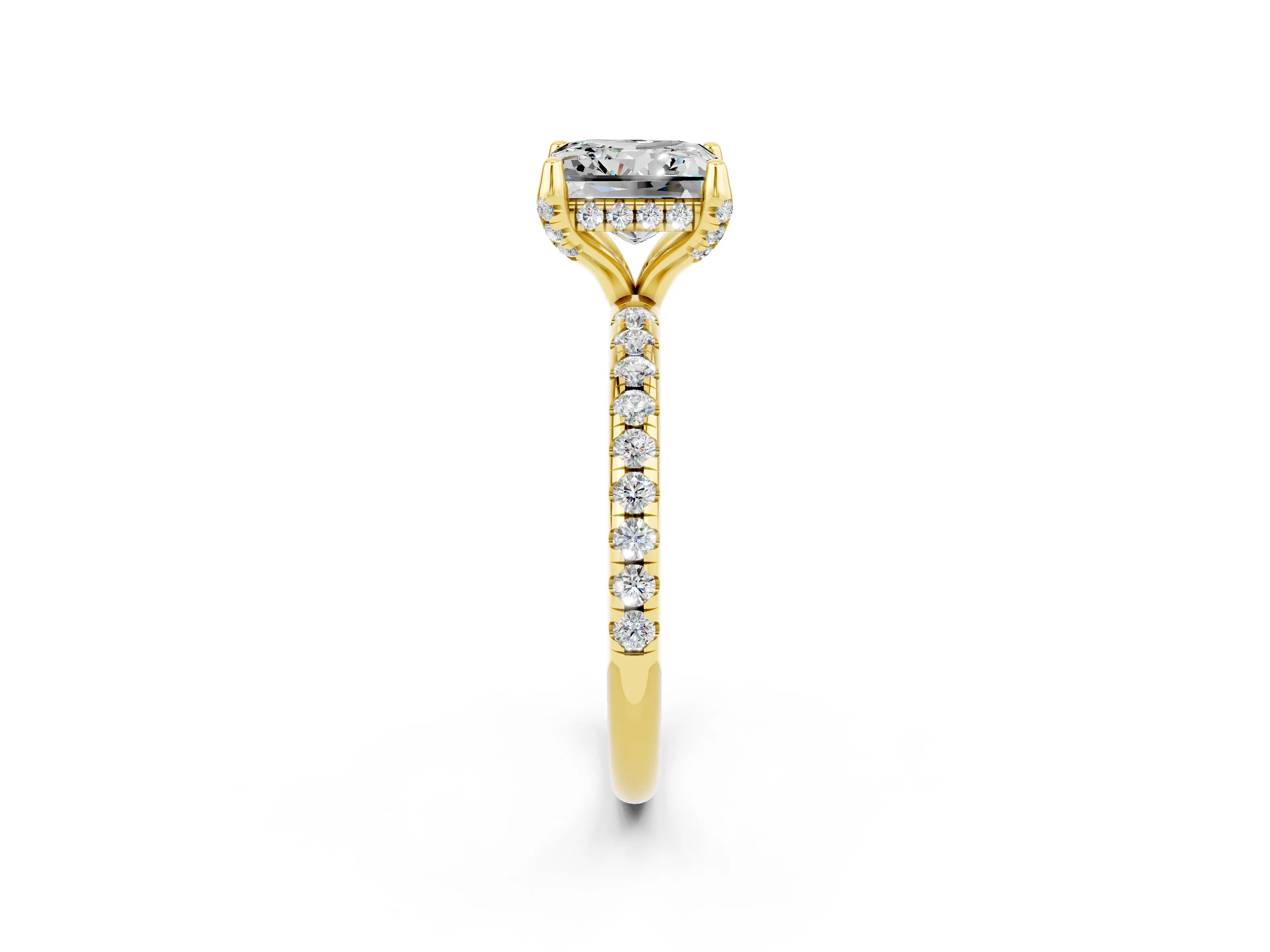 Yellow gold Princess Cut Diamond Solitaire Ring with Four-Prong Setting and Pavé Band_2