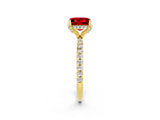 Yellow gold Princess Cut Diamond Solitaire Ring with Four-Prong Setting and Pavé Band_2
