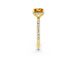 Yellow gold Princess Cut Diamond Solitaire Ring with Four-Prong Setting and Pavé Band_2