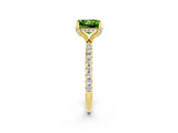 Yellow gold Princess Cut Diamond Solitaire Ring with Four-Prong Setting and Pavé Band_2