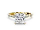 Yellow gold Princess Cut Diamond Solitaire Ring with Four-Prong Setting and Pavé Band_3