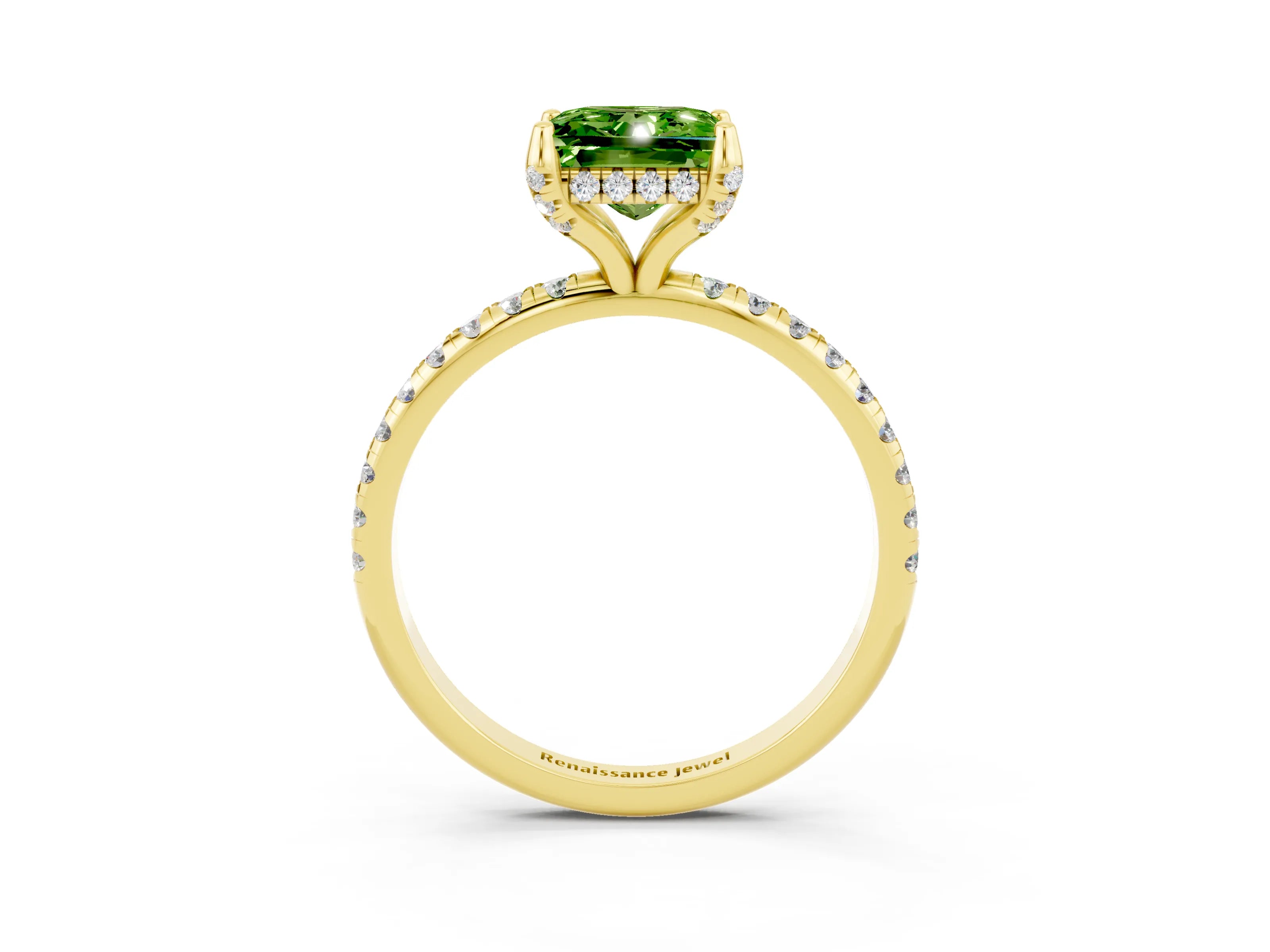 Yellow gold Princess Cut Diamond Solitaire Ring with Four-Prong Setting and Pavé Band_3
