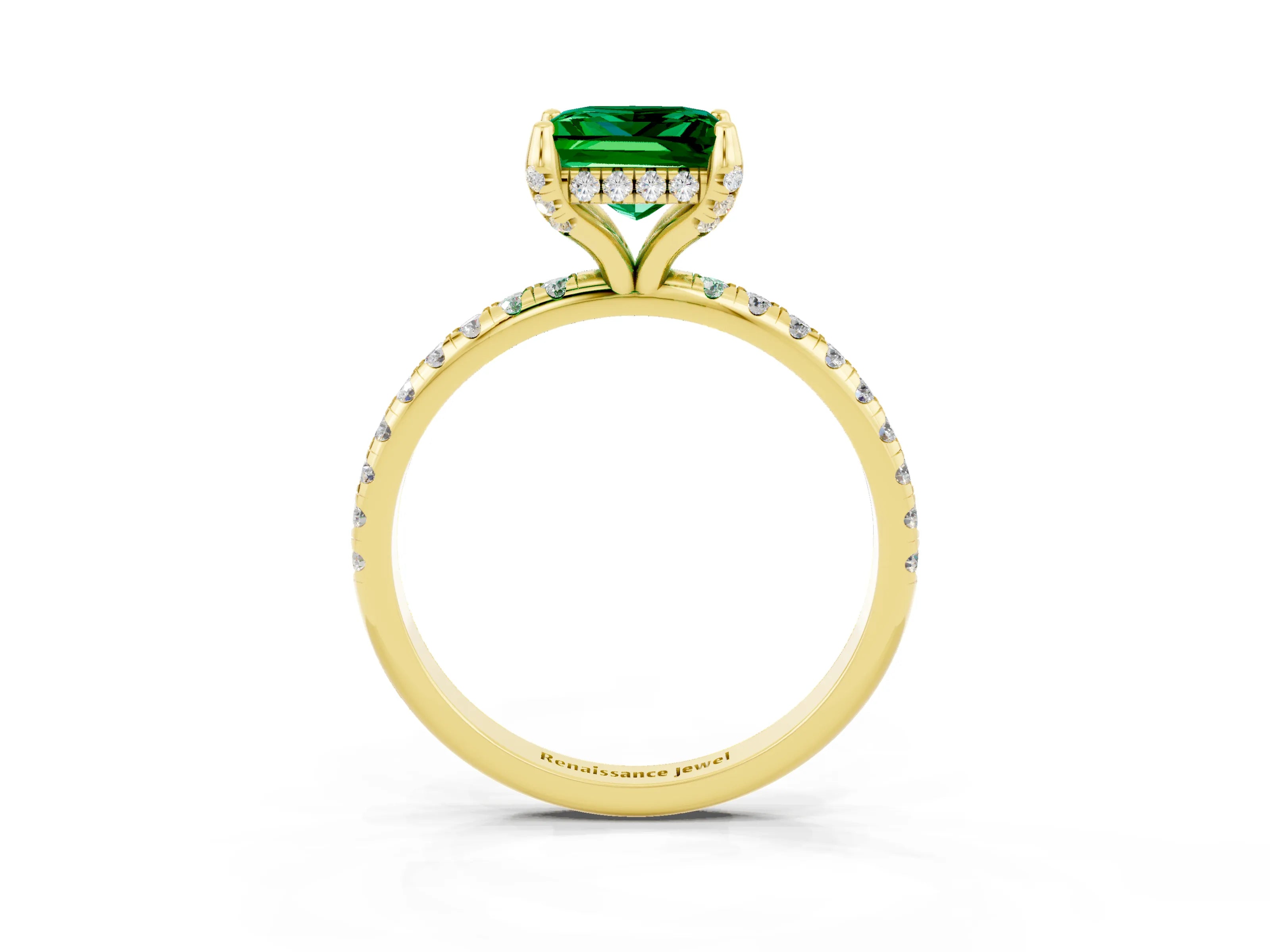 Yellow gold Princess Cut Diamond Solitaire Ring with Four-Prong Setting and Pavé Band_3