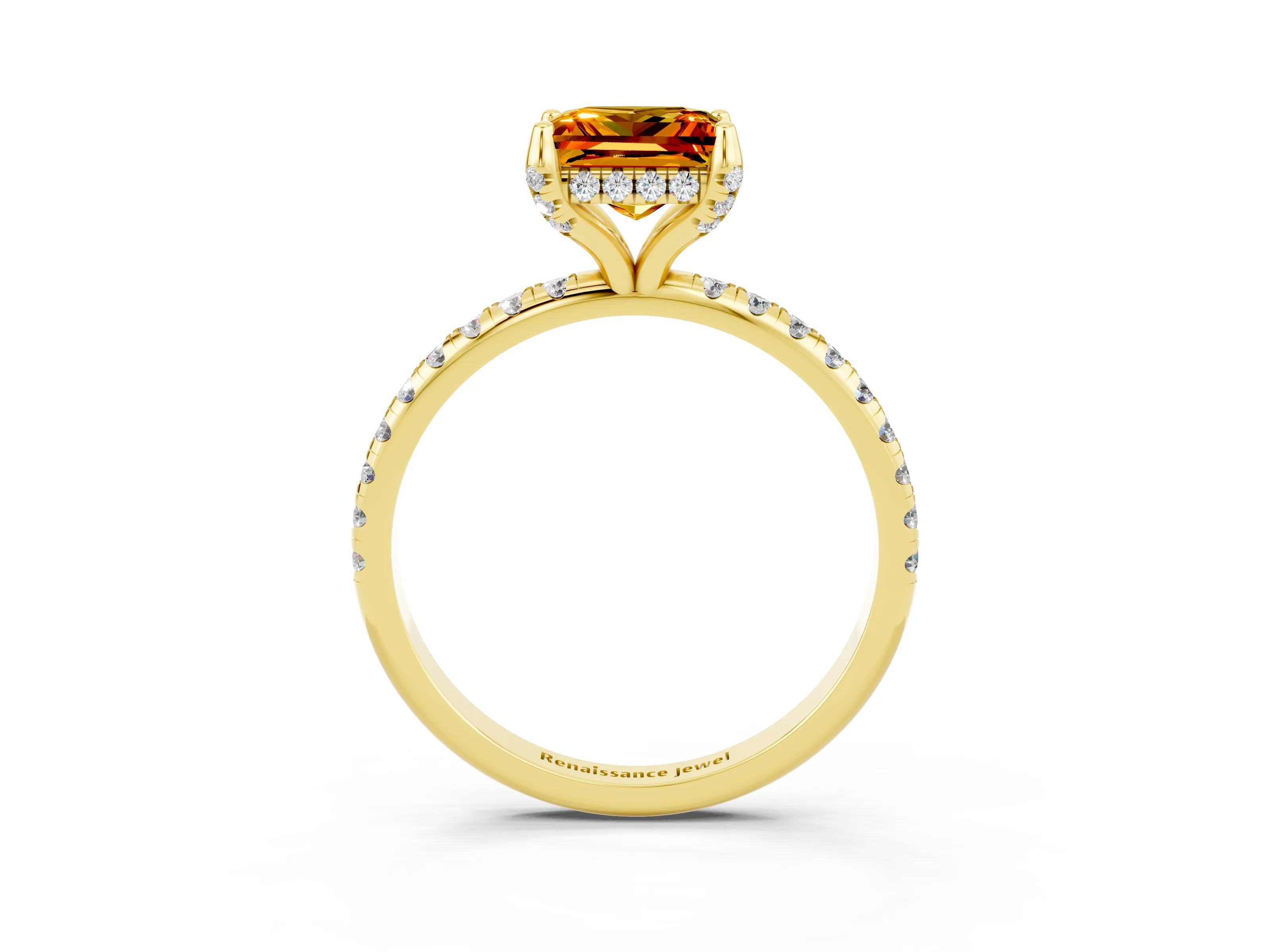 Yellow gold Princess Cut Diamond Solitaire Ring with Four-Prong Setting and Pavé Band_3