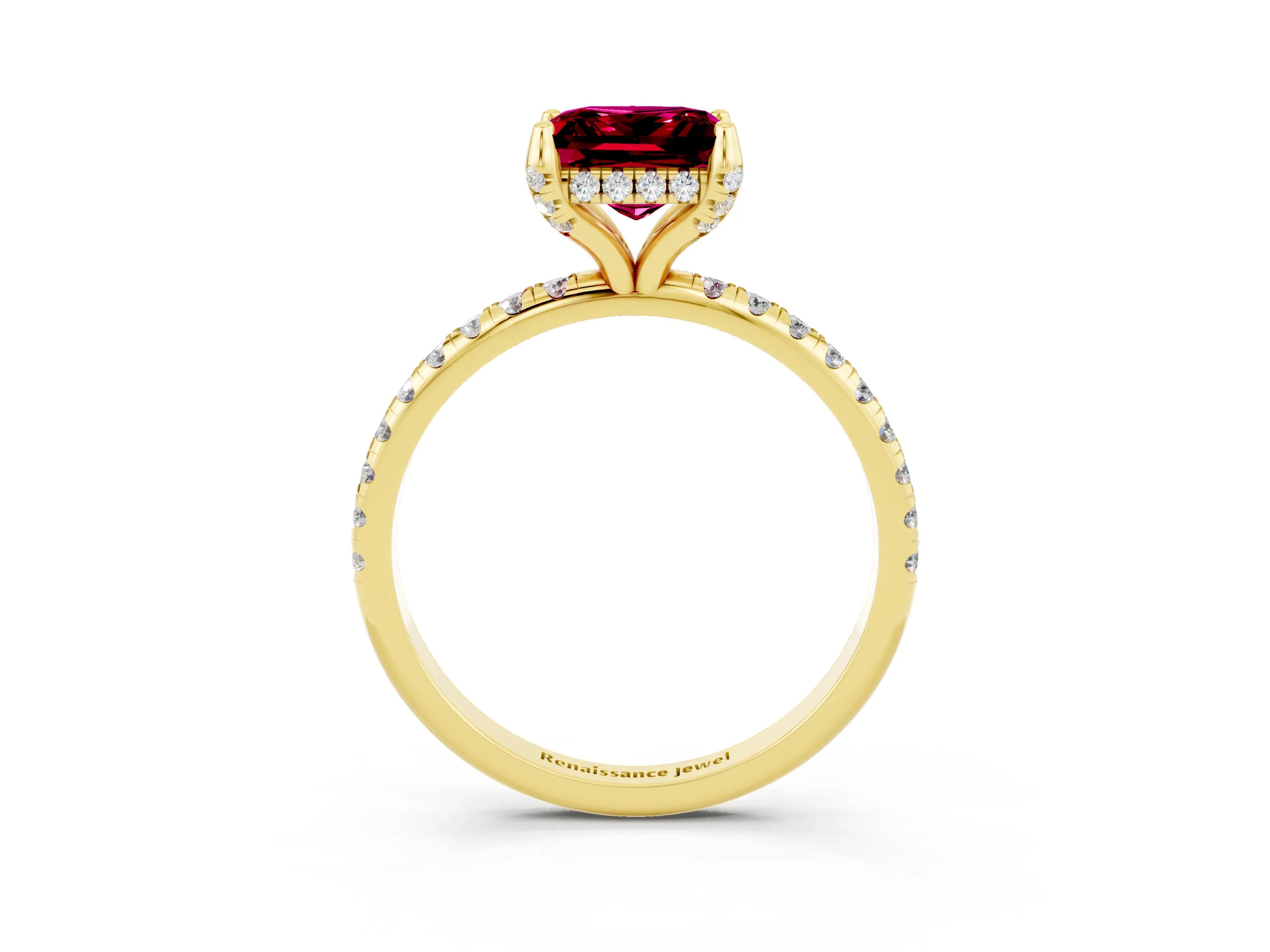 Yellow gold Princess Cut Diamond Solitaire Ring with Four-Prong Setting and Pavé Band_3