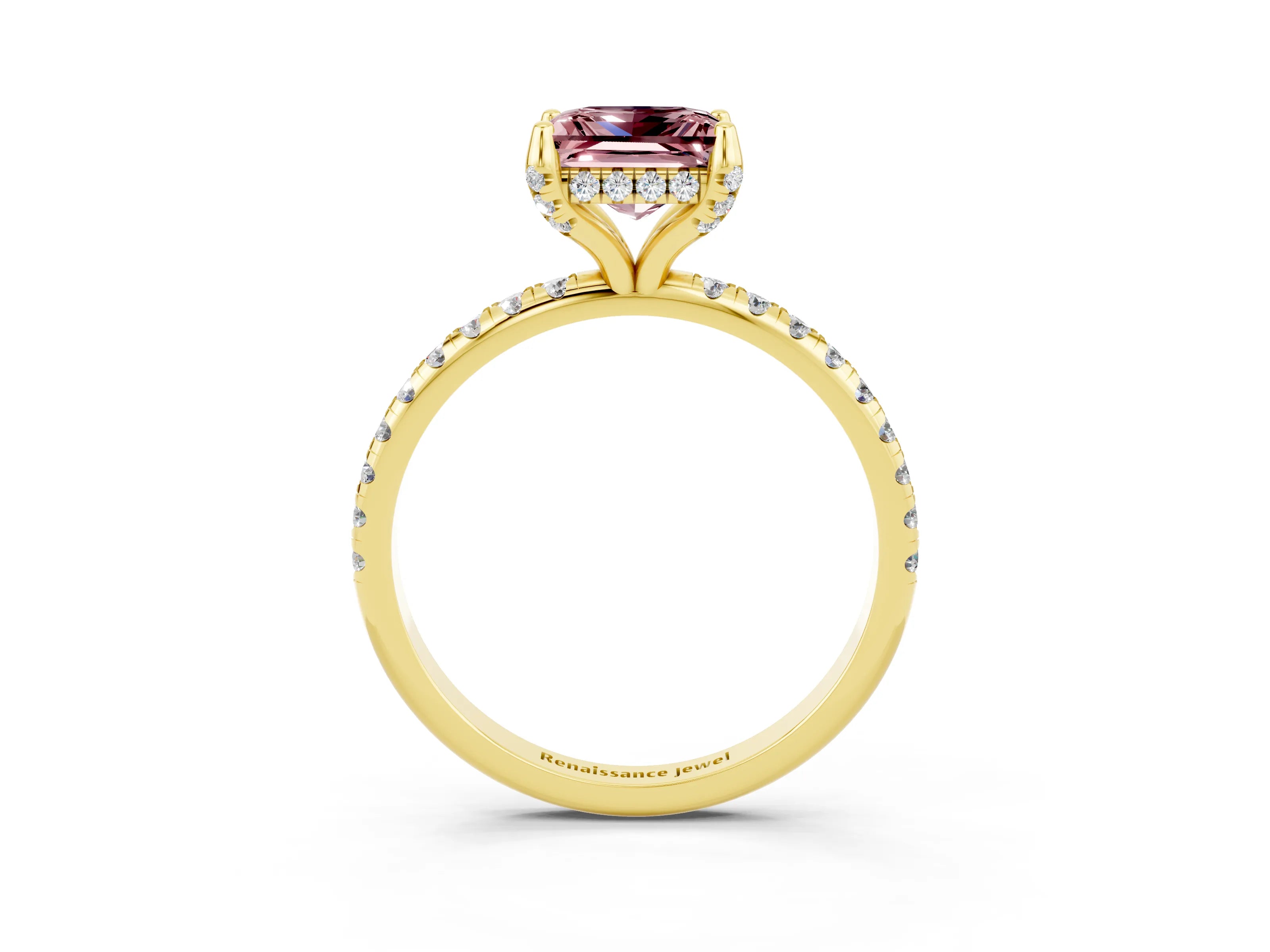Yellow gold Princess Cut Diamond Solitaire Ring with Four-Prong Setting and Pavé Band_3