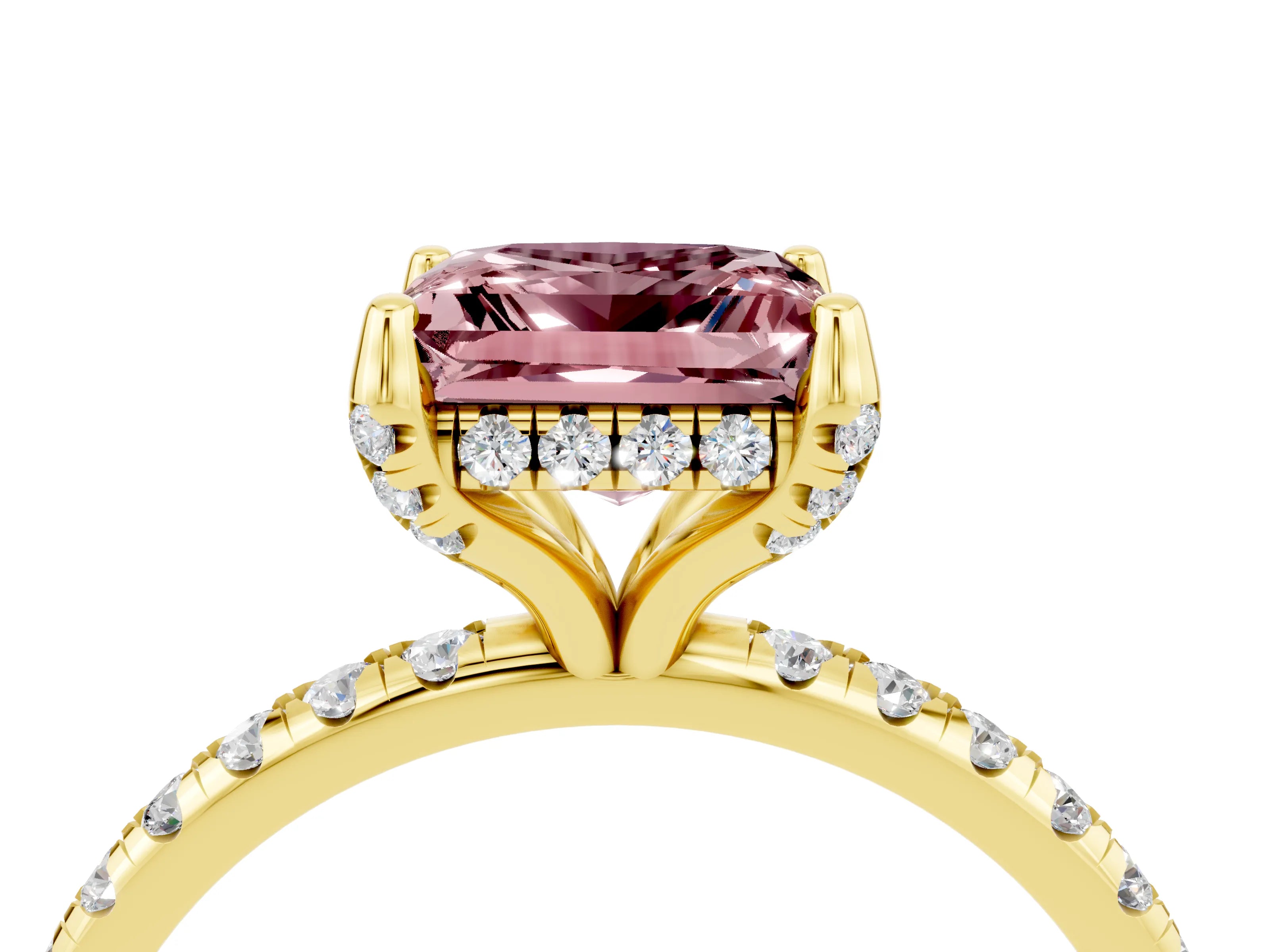 Yellow gold Princess Cut Diamond Solitaire Ring with Four-Prong Setting and Pavé Band_4
