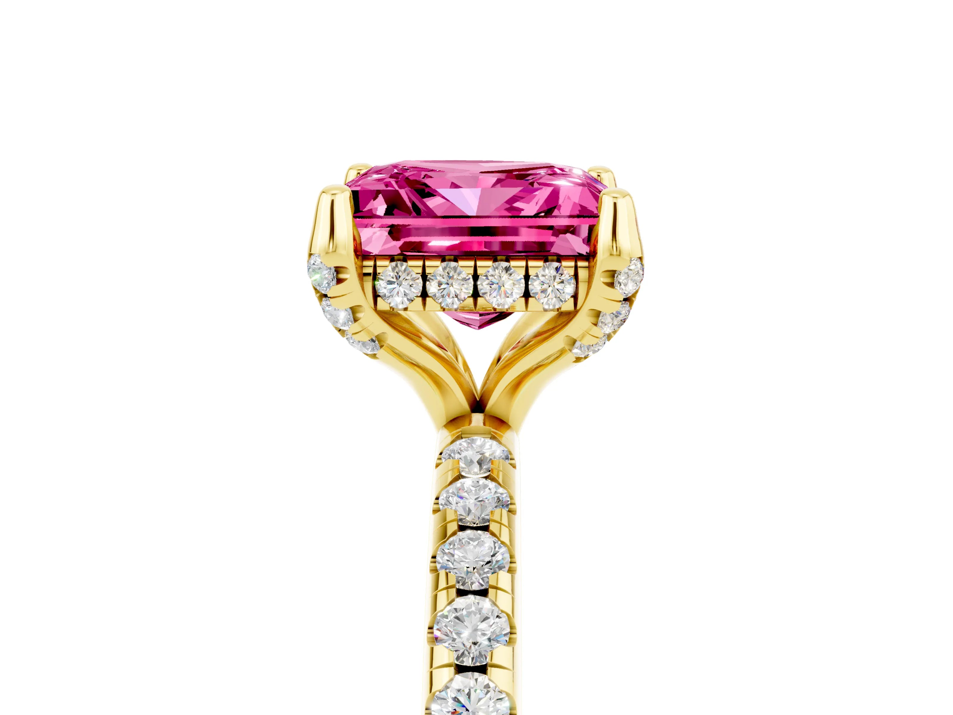 Yellow gold Princess Cut Diamond Solitaire Ring with Four-Prong Setting and Pavé Band_5