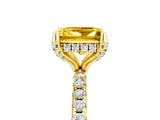 Yellow gold Princess Cut Diamond Solitaire Ring with Four-Prong Setting and Pavé Band_5