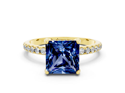Yellow gold Princess Cut Diamond Solitaire Ring with Four-Prong Setting and Pavé Band