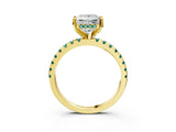 Yellow gold Princess Cut Diamond Solitaire Ring with Pavé Band and Four-Prong Setting_3
