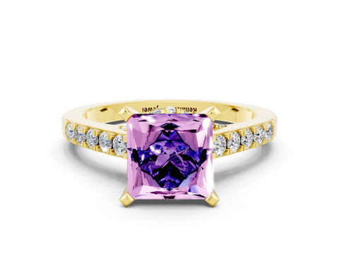 Yellow gold Princess Cut Diamond Solitaire Ring with Pavé Band and Prong Setting_12