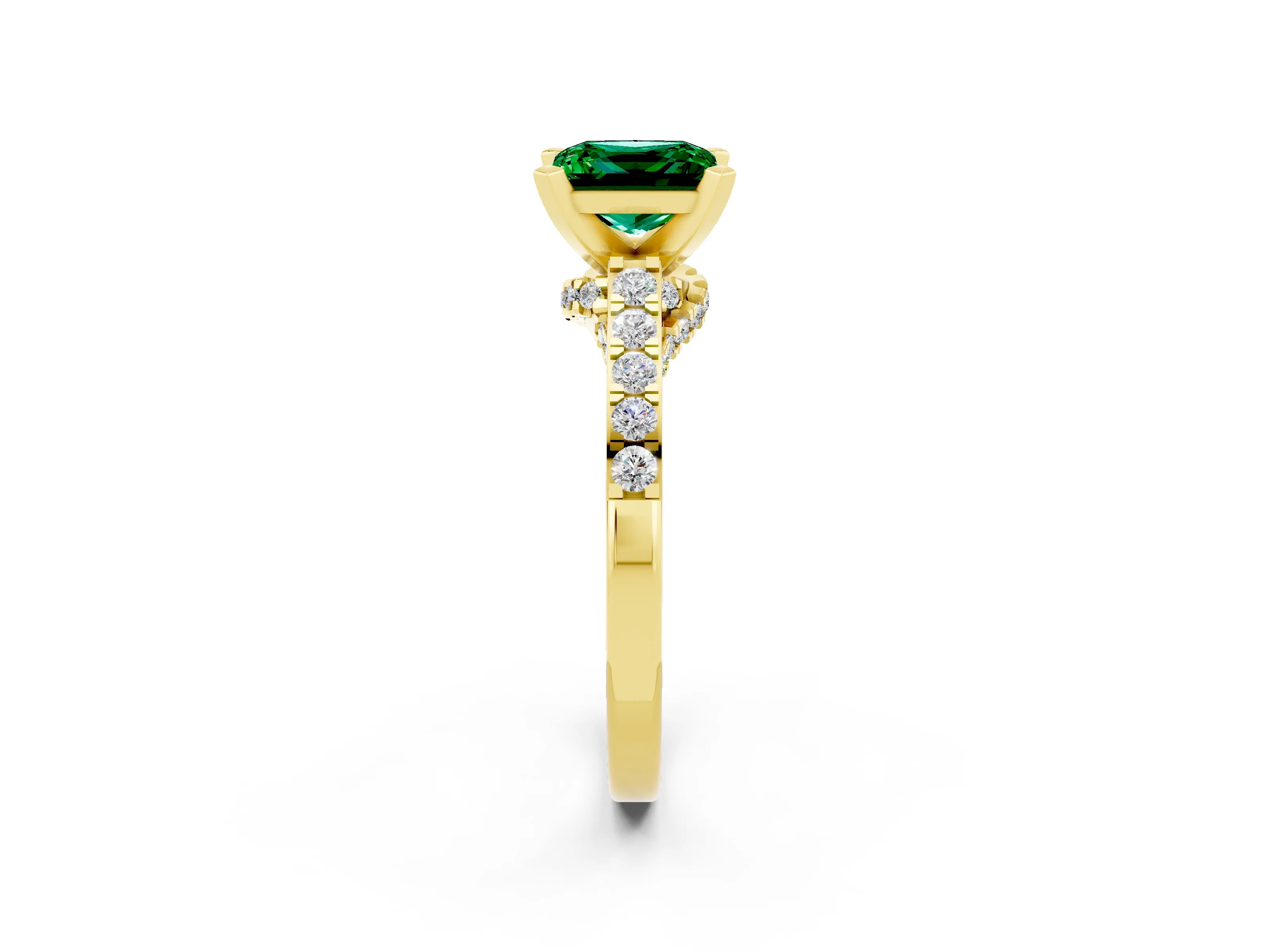 Yellow gold Princess Cut Diamond Solitaire Ring with Pavé Band and Prong Setting_14