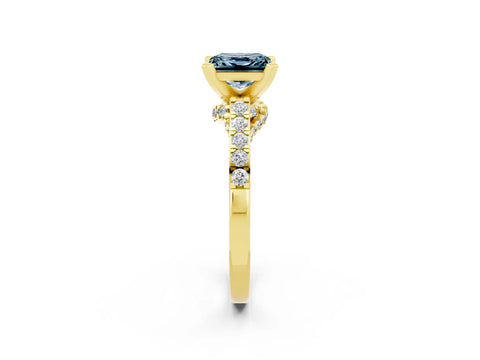 Yellow gold Princess Cut Diamond Solitaire Ring with Pavé Band and Prong Setting_14