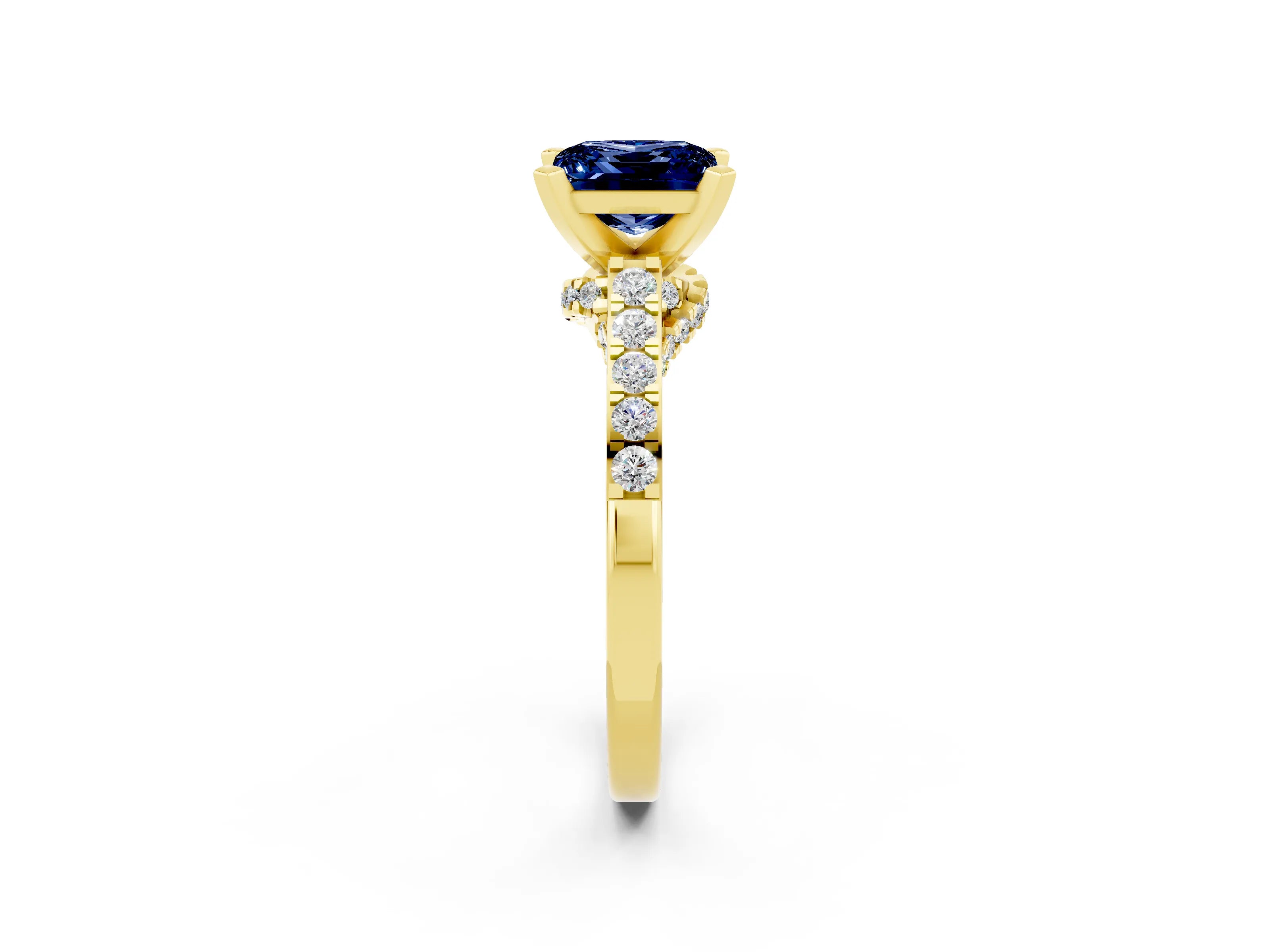 Yellow gold Princess Cut Diamond Solitaire Ring with Pavé Band and Prong Setting_14