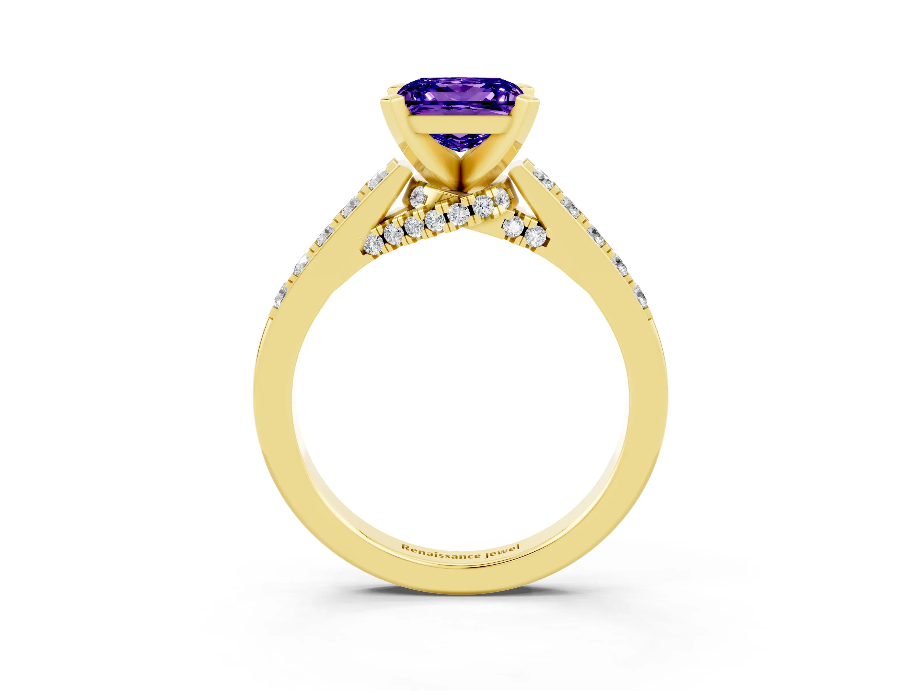 Yellow gold Princess Cut Diamond Solitaire Ring with Pavé Band and Prong Setting_15