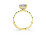 Yellow gold Princess Cut Diamond Solitaire Ring with Round with Green Sapphire side stone Pavé Band and Prong Setting_3