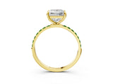 Yellow gold Princess Cut Diamond Solitaire Ring with Round with Peridot side stone Pavé Band and Prong Setting_3