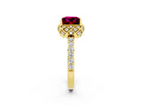 Yellow gold Princess Cut Diamond Solitaire Ring with Shared Prong Pavé Band_2