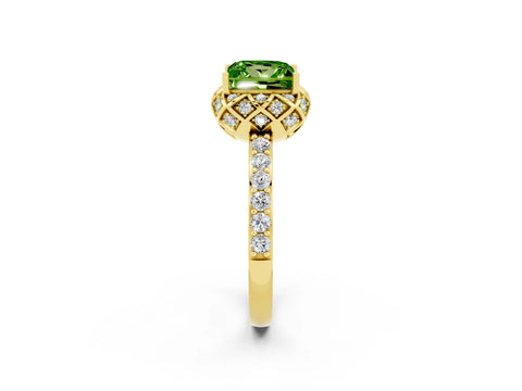 Yellow gold Princess Cut Diamond Solitaire Ring with Shared Prong Pavé Band_2
