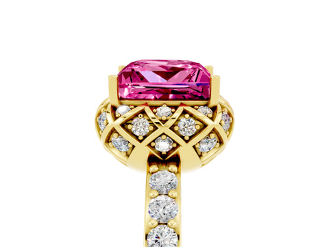 Yellow gold Princess Cut Diamond Solitaire Ring with Shared Prong Pavé Band_5