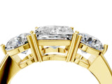 Yellow gold Princess Cut Diamond Three-Stone Ring with Prong Setting and Classic Band_126