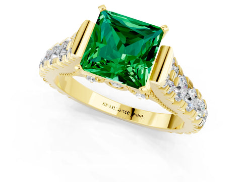 Yellow gold Princess Cut Emerald Classic Solitaire Ring with Pavé Band and Four-Prong Setting_1