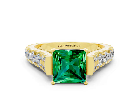 Yellow gold Princess Cut Emerald Classic Solitaire Ring with Pavé Band and Four-Prong Setting