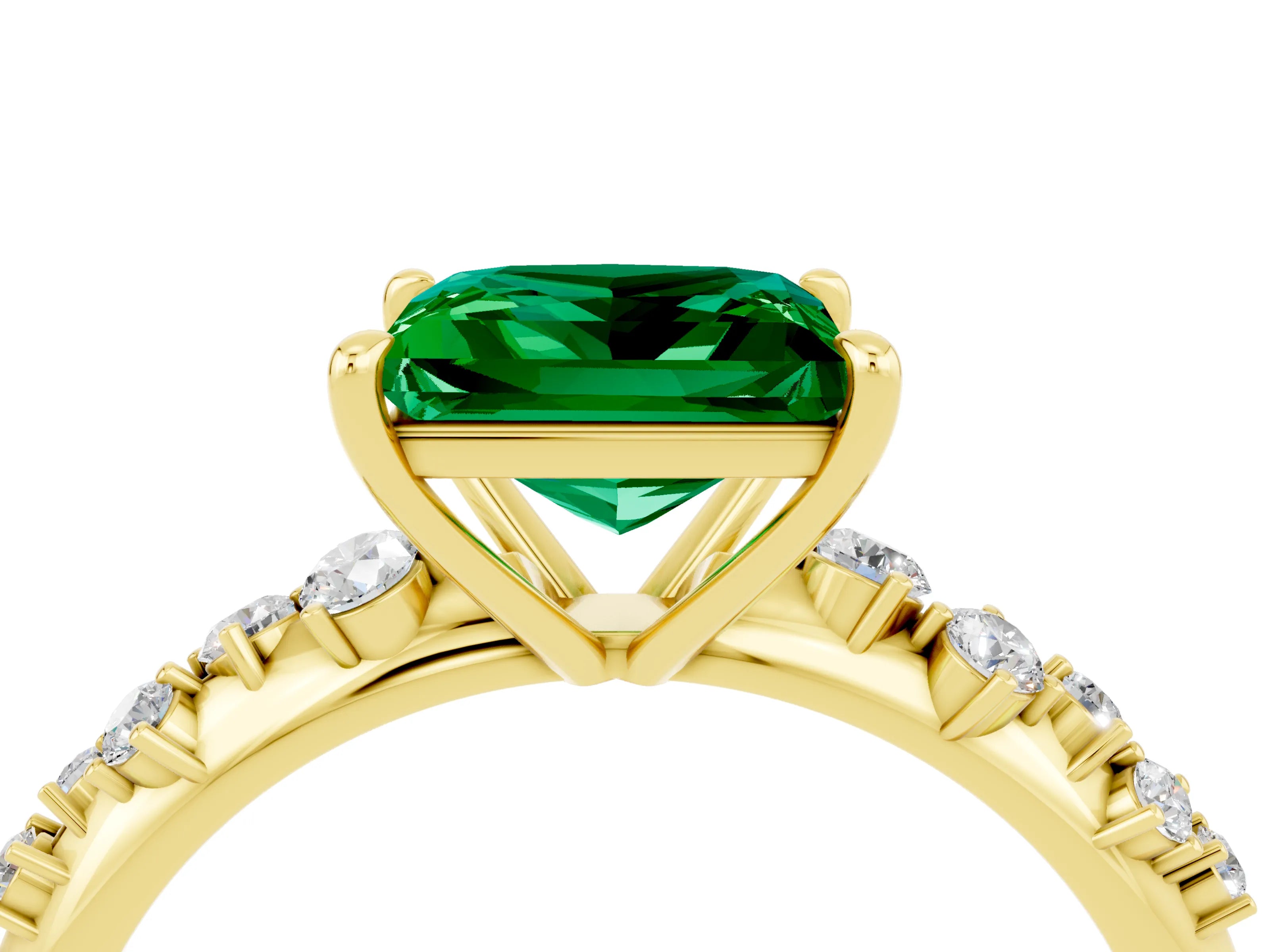 Yellow gold Princess Cut Emerald Cluster Side Stone Solitaire Ring with Prong Setting_28