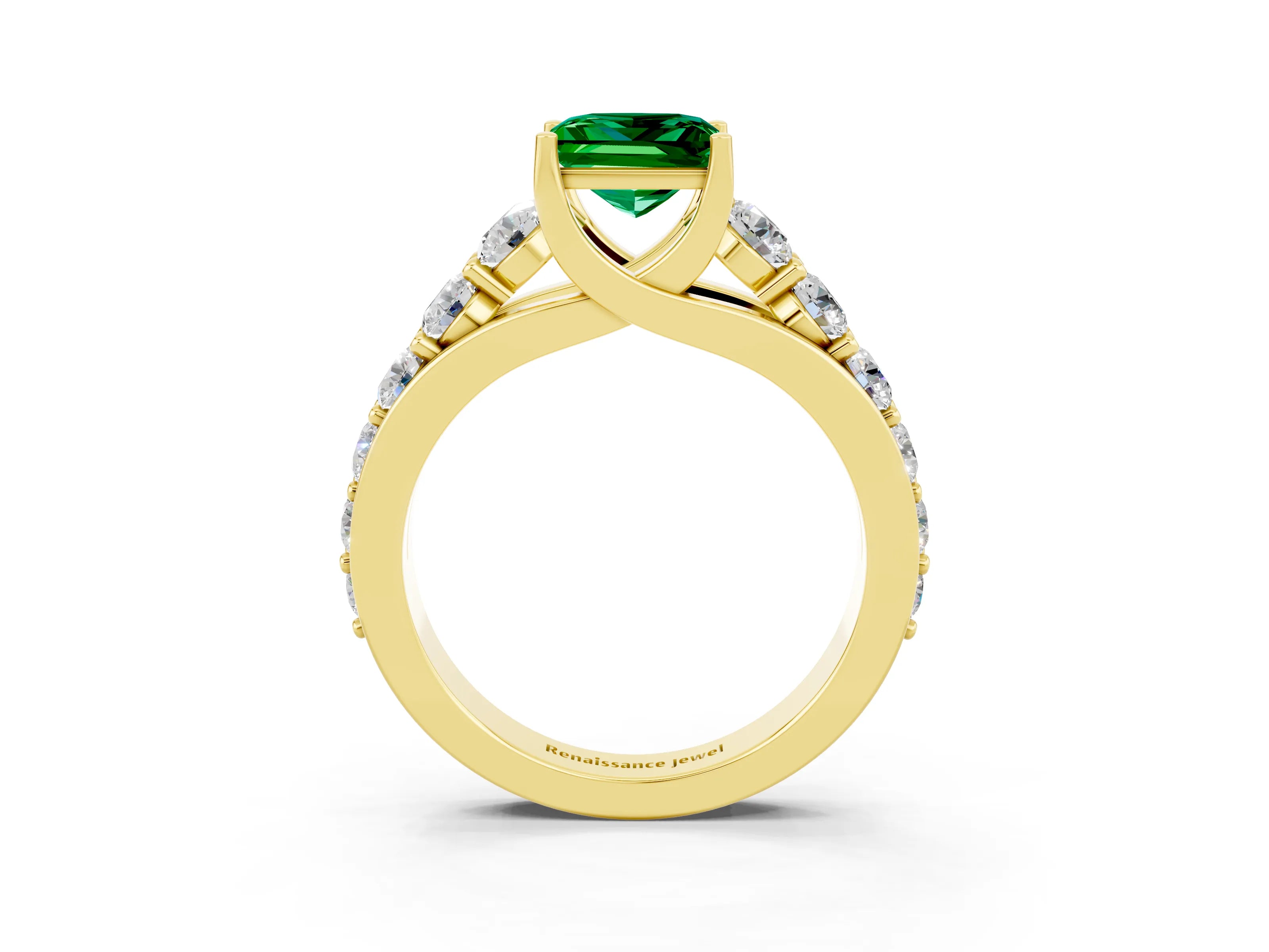 Yellow gold Princess Cut Emerald Engagement Ring with Pavé Band and Four-Prong Setting_3