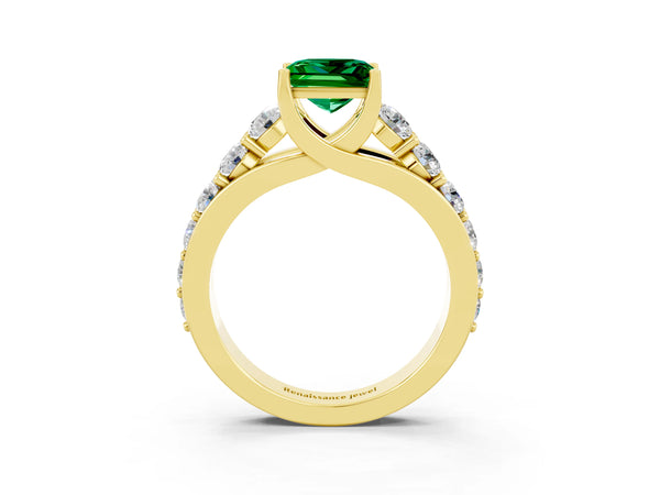 Yellow gold Princess Cut Emerald Engagement Ring with Pavé Band and Four-Prong Setting
