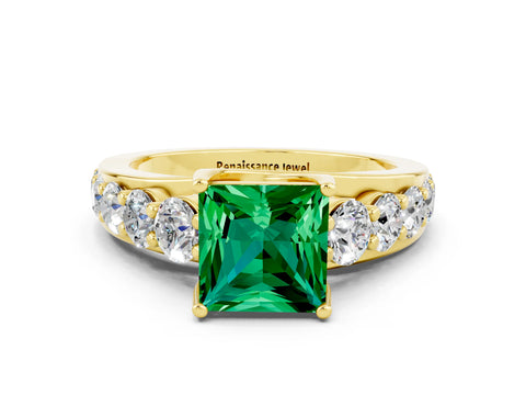 Yellow gold Princess Cut Emerald Engagement Ring with Pavé Band and Four-Prong Setting
