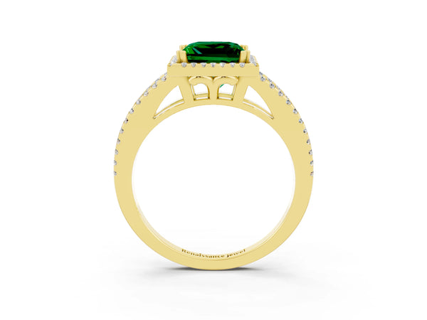 Yellow gold Princess Cut Emerald Halo Split Shank Engagement Ring
