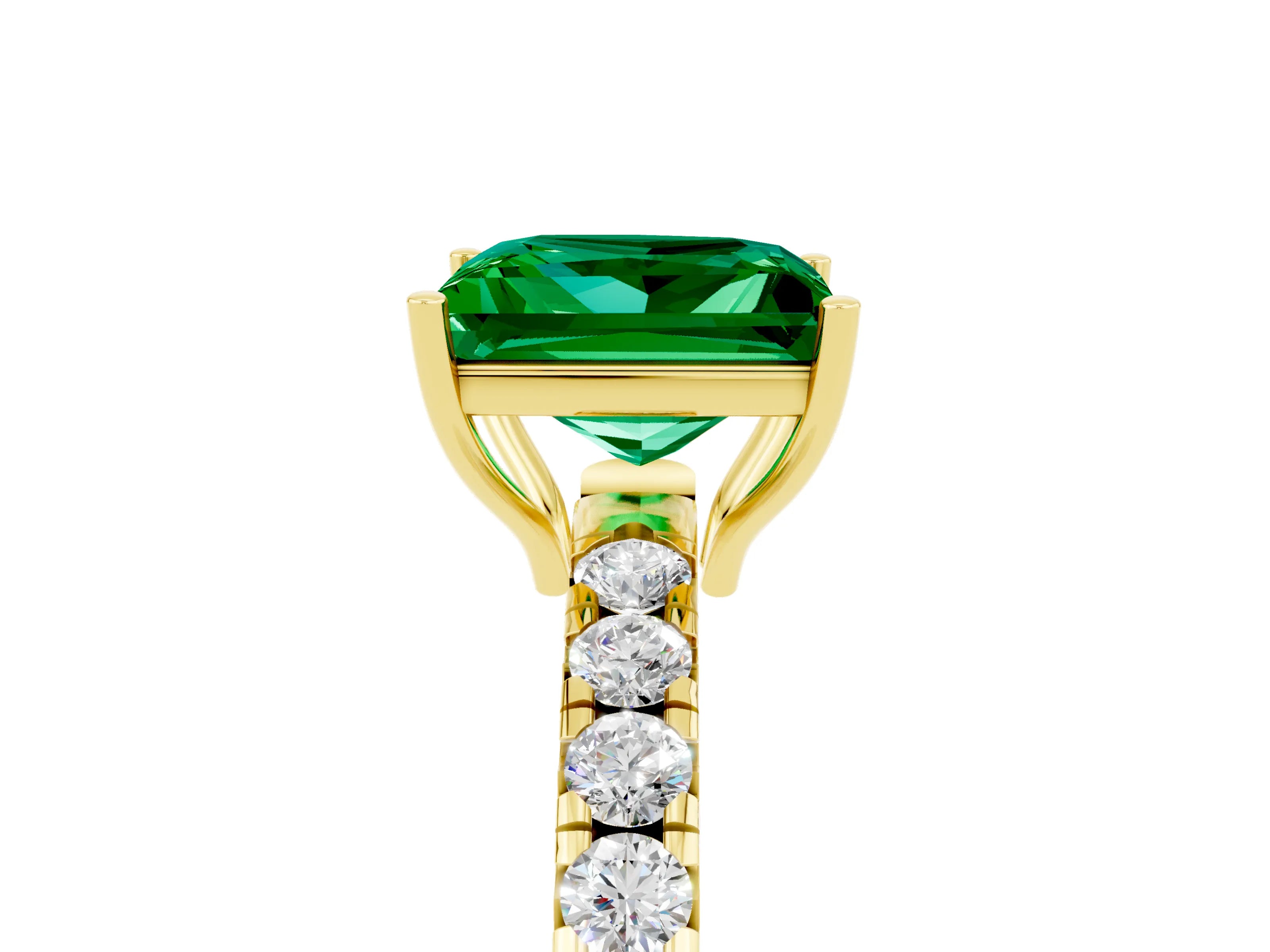 Yellow gold Princess Cut Emerald Pavé Solitaire Engagement Ring with Four-Prong Setting_17