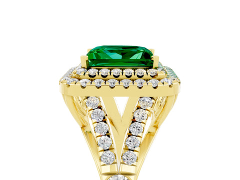 Yellow gold Princess Cut Emerald Pavé Split Shank Double Halo Engagement Ring_5