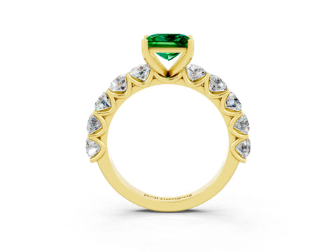 Yellow gold Princess Cut Emerald Prong Setting with Side Stones on a Pave Band_3