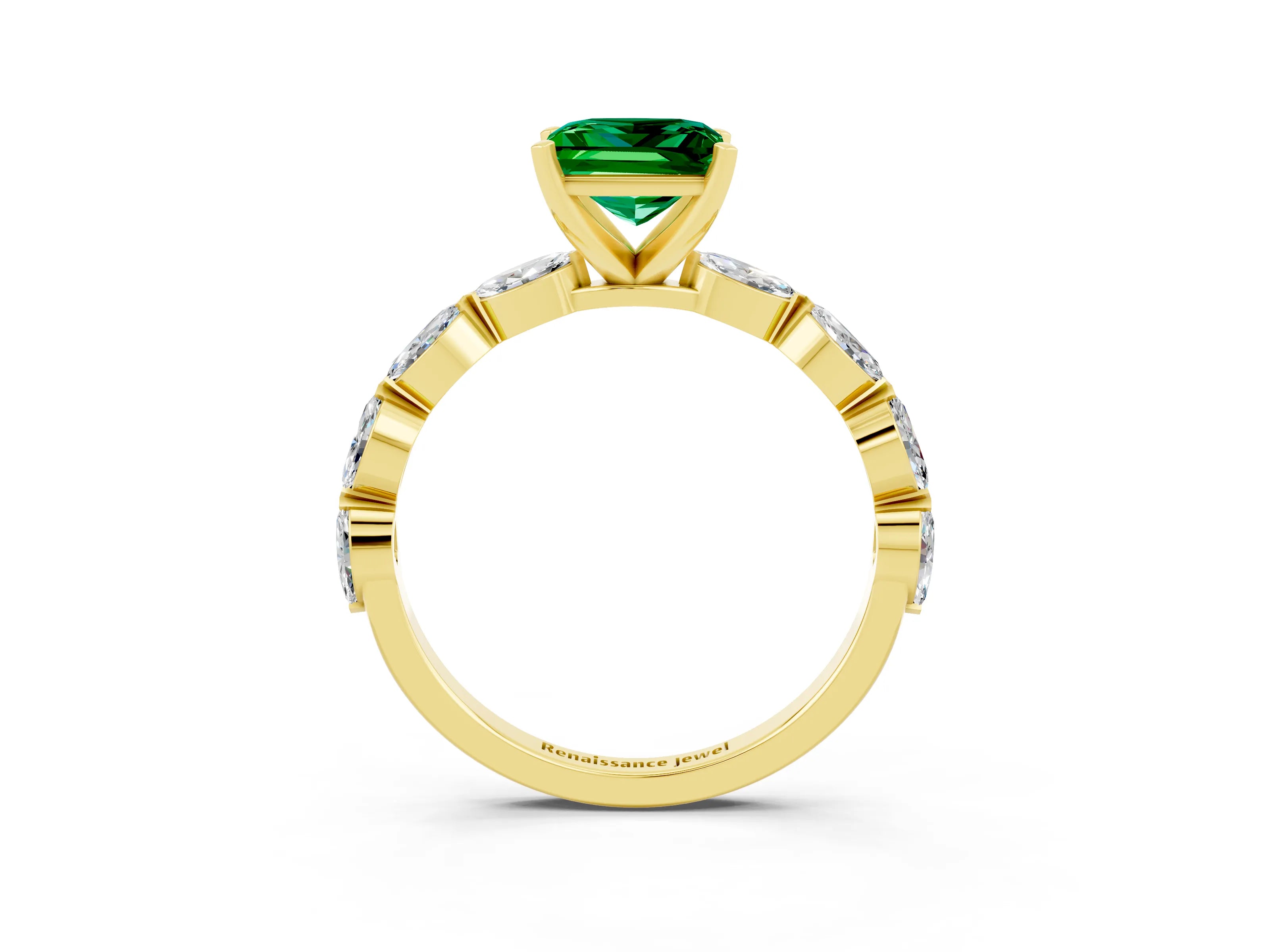 Yellow gold Princess Cut Emerald Ring with Marquise Side Stones and Prong Setting_3