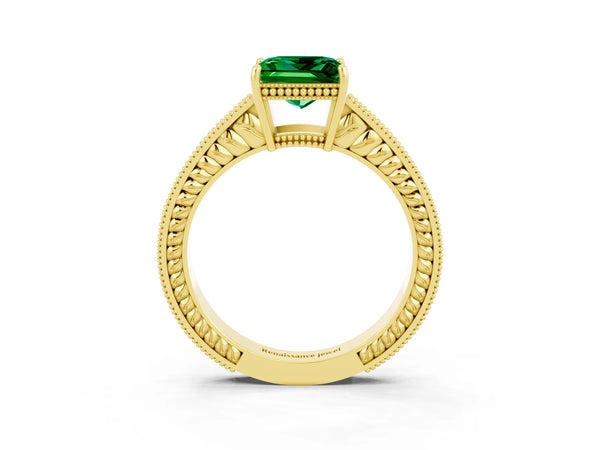 Yellow gold Princess Cut Emerald Ring with Milgrain Pavé Band and Four-Prong Setting