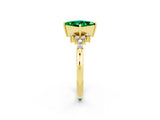 Yellow gold Princess Cut Emerald Ring with Side Stones and Four-Prong Setting_38