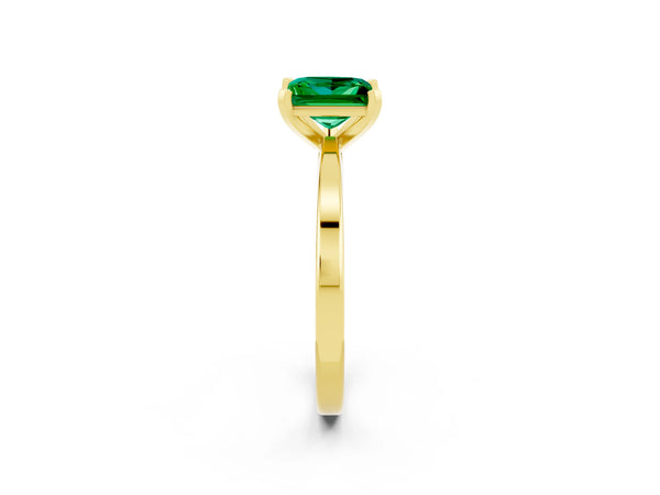 Yellow gold Princess Cut Emerald Solitaire Engagement Ring with Classic Band and Four-Prong Setting