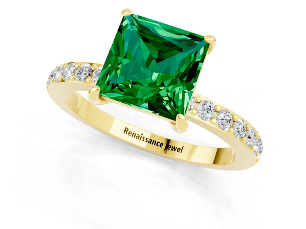Yellow gold Princess Cut Emerald Solitaire Engagement Ring with Pavé Band and Four-Prong Setting