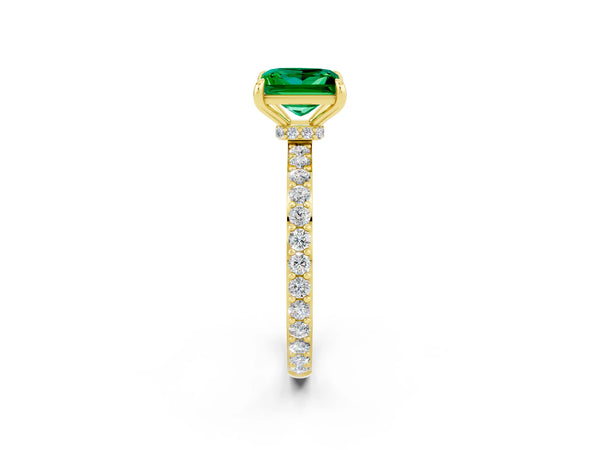 Yellow gold Princess Cut Emerald Solitaire Engagement Ring with Pavé Band and Four-Prong Setting