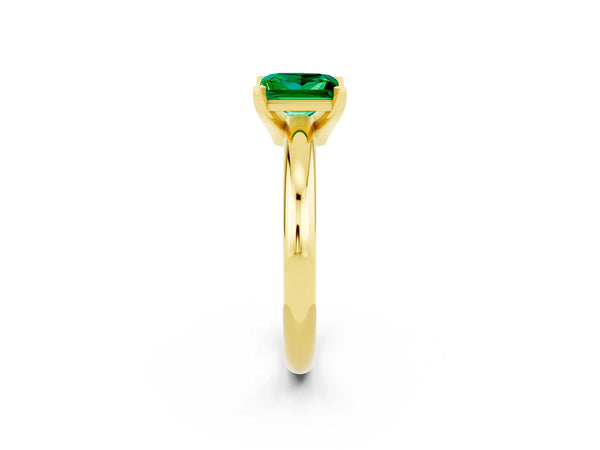 Yellow gold Princess Cut Emerald Solitaire Engagement Ring with Round Band and Four-Prong Setting