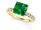 Yellow gold Princess Cut Emerald Solitaire Pavé Engagement Ring with Round Band and Prong Setting_13