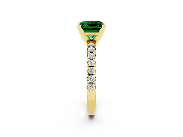 Yellow gold Princess Cut Emerald Solitaire Pavé Engagement Ring with Round Band and Prong Setting