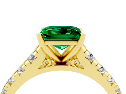 Yellow gold Princess Cut Emerald Solitaire Ring with Cathedral Setting and Pavé Band_4