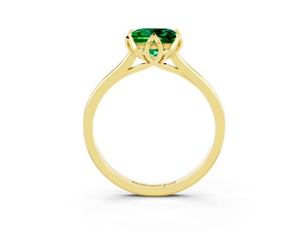 Yellow gold Princess Cut Emerald Solitaire Ring with Flower Prong Setting and Classic Band